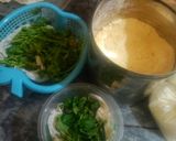 A picture of step 1 of Lehsan tarka curry.