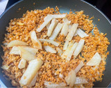 Foto del paso 2 de la receta: Revuelvo de soja texturizada con papas sin huevos