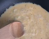 A picture of step 8 of The ’perfect’ scrambled eggs 😉.