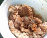 A picture of step 4 of Chicken sausage.