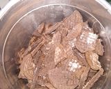 A picture of step 1 of Oreo biscuits Roll.