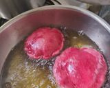 A picture of step 4 of Beetroot puri.