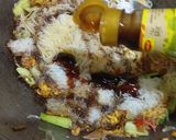 Foto langkah ke 4 dari resep Bihun goreng saus tiram.