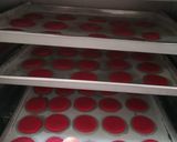 Foto langkah ke 5 dari resep 31. OREO SUPREME kw 1 (red velvet, must try !) 👑.