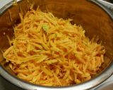 Foto langkah ke 2 dari resep Bihun Tumis Labu Kuning (Pumpkin Rice Noodles).