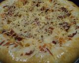 Foto langkah ke 6 dari resep Pizza KW 12 😂😋.