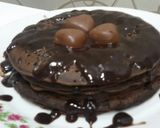 عکس مرحله 1 از دستور پنکیک شکلاتی بهمراه سس شکلاتی