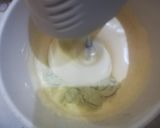 Foto langkah ke 3 dari resep Bolu Matcha Chocolatos.