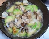 蛤蜊絲瓜（快速家常菜料理）的食譜步驟5照片