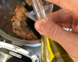 Foto del paso 4 de la receta: La mejor salsa de tomate casera para pizzas con Moulinex iCompanion