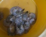 Foto langkah ke 1 dari resep Udang Goreng Tepung.