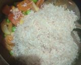 A picture of step 2 of Mix veg pulao.