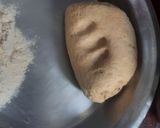 A picture of step 3 of Aaloo ka parantha.