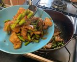 รูปขั้นตอนการทำที่ 8 ของ หมูสามชั้นผัดพริกถั่ว