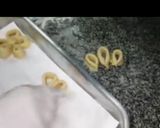 صورة لخطوة 3 من وصفة فطاير شكل ورده روعه