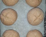 Teljes kiőrlésű zsemle recept fázis 3 fotója