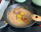 A picture of step 3 of Karī (カレ) (Japanese Curry).