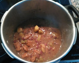 Foto del paso 9 de la receta: Alubias pintas con carne y chorizo