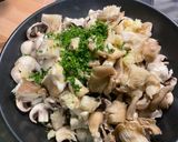 Une image de l'étape 10 de Duo de champignons sautés ail rose et coriandre.
