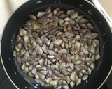 Foto del paso 3 de la receta: Coquinas al ajillo