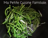 Une image de l'étape 1 de Poêlée de haricots verts et tomates cerises.