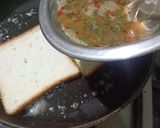 चीझी ऑम्लेट ब्रेड (cheese omelette bread recipe in marathi) रेसिपी स्टेप 4 फोटो 
