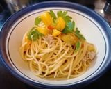Foto del passaggio 4 della ricetta Spaghetti al datterino giallo, sapore di mare🏖️