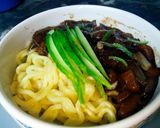 Foto langkah ke 6 dari resep Jjajangmyeon (Mie Hitam ala Korea).