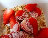 A picture of step 1 of My Granola and fresh sliced strawberries +Cream ❣️.