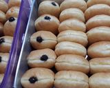Foto langkah ke 3 dari resep Donat isi (Bomboloni).