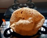 रोटी (चपाती) (chapati recipe in marathi) रेसिपी स्टेप 4 फोटो 