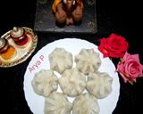 A picture of step 5 of Ukadiche Modaks.