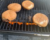 Foto del paso 1 de la receta: Cheese bacon avocado burgers # delantal dorado