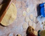 Foto del paso 4 de la receta: Sorrentinos de jamón queso y ricota