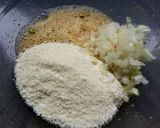 Foto del paso 4 de la receta: Buñuelos de lechuga, cebolla y queso parmesano