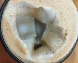 Foto langkah ke 3 dari resep Honey Almond Milk Coffee Ice Mommylicious.