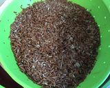 Une image de l'étape 1 de Riz rouge au citron et aneth.