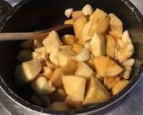 Une image de l'étape 3 de Compote caramélisée aux pommes,banane et cannelle.