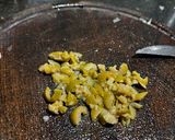 Foto del paso 4 de la receta: Empanadas de carne cortada a cuchillo