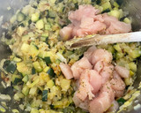 Foto del paso 4 de la receta: Risotto de pollo y verdura