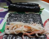 Hình bước làm 5 của món Sushi hoa