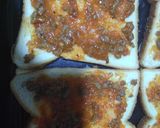 Foto langkah ke 1 dari resep Pizza Roti Tawar Simple.