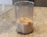 Foto del paso 2 de la receta: Batido de plátano y helado de vainilla