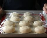 A picture of step 5 of Soft and Fluffy Jelly Donuts.