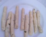 Foto langkah ke 3 dari resep Stik Kentang Keju.