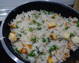 A picture of step 7 of Mix veg paneer fried rice.
