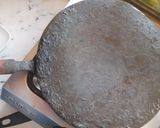 A picture of step 1 of Chicken paratha.