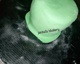 A picture of step 5 of Green Apple cake.
