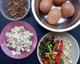 Foto langkah ke 1 dari resep 434. Oseng Telur Teri.