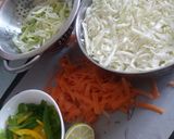 A picture of step 1 of Crunchy Veg Stir Fry.